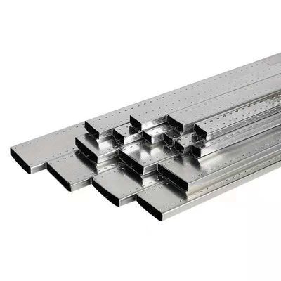 ± 1% Tolérance et qualité Ligne de production de barres d'espacement en aluminium pliable de type T