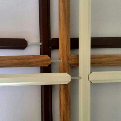 Fenêtre à double vitrage décoratif de bar géorgien avec 8*18 en aluminium de style design moderne