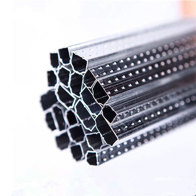 Barre d'espacement en aluminium argenté de 5 mètres de long pour le verre isolant