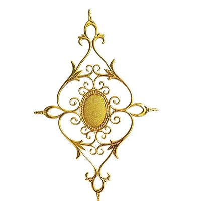Décorer les portes ou les fenêtres avec une barre géorgienne de 7 mm de diamètre et un tube en forme de fleur dorée